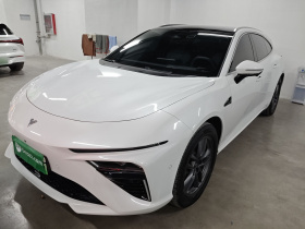 哪吒汽车 哪吒S猎装 2024款 增程300 标准版