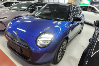 电动MINI COOPER 2024款 456km COOPER E 经典派