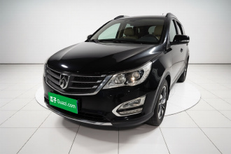 宝骏560 2015款 1.8L 手动豪华型