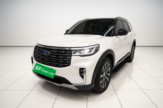 福特 探险者 2023款 EcoBoost 285 四驱风尚plus版 7座