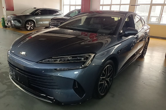 比亚迪 海豹07 DM-i 2025款 智驾版 DM-i 1.5L 125km 尊贵型