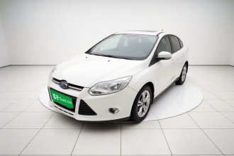 福特 福克斯 2015款 三厢 1.6L 自动风尚型