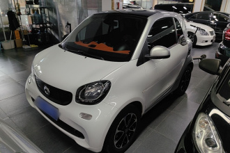 smart fortwo 2015款 1.0L 52千瓦硬顶激情版