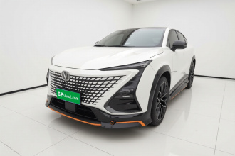 长安UNI-T 2022款 1.5T 运动版 尊贵型