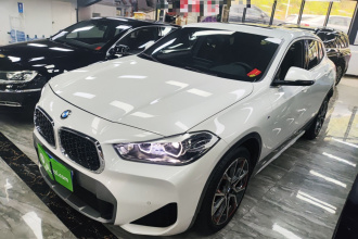 宝马X2 2021款 改款 sDrive25i 锋芒版