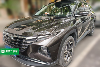 现代 2021款 途胜L 1.5T DCT LUX尊贵版