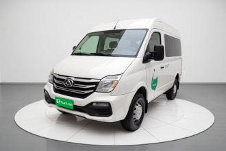上汽大通MAXUS 新途V80 2024款 傲运通超值版 6AMT 短轴中顶127Ps 5/6座