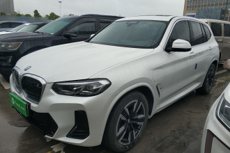 宝马iX3 2024款 领先型