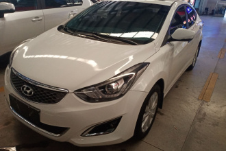 现代 朗动 2016款 1.6L 自动尊贵型