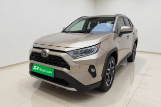 丰田 RAV4荣放 2020款 2.0L CVT两驱尊贵版