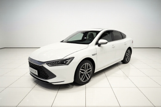 比亚迪 秦PLUS 2023款 冠军版 DM-i 120KM领先型