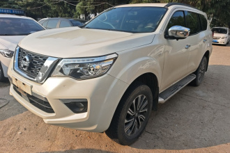 日产 途达 2020款 2.5L XL Upper 自动两驱豪华版