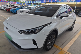 吉利几何C 2022款 蓝莓C400