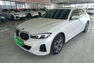 宝马i3 2024款 eDrive 35 L
