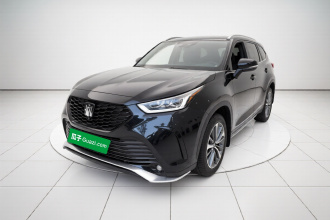 丰田 皇冠陆放 2024款 2.5L HEV四驱尊贵版