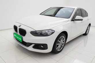 宝马1系 2018款 118i 时尚型