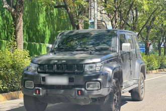 北京越野BJ40 2024款 2.0D 刀锋英雄荣耀版