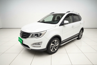 宝骏560 2016款 1.8L iAMT豪华型