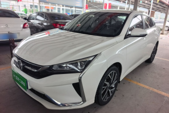 东风风神 奕炫 2020款 230T 自动炫目版