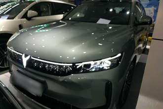 岚图汽车 岚图FREE 2025款 FREE+ 四驱乾崑版