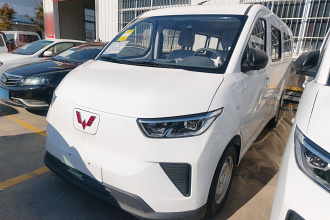 五菱汽车 五菱扬光 2025款 400km 客车版舒适型