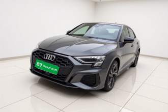奥迪A3 2022款 A3L Limousine 35 TFSI 时尚运动型