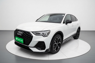 奥迪Q3 Sportback 2022款 45 TFSI quattro 时尚型