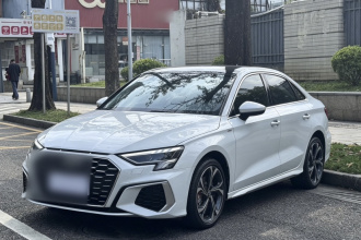 奥迪A3 2021款 A3L Limousine 35 TFSI 豪华运动型