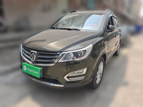 宝骏560 2015款 1.8L 手动舒适型