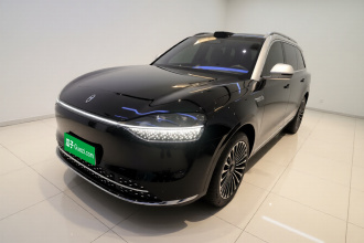 鸿蒙智行 问界M9 2025款 增程 Ultra版 52kWh 5座版 (192线激光雷达）