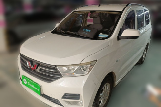 五菱汽车 五菱宏光 2021款 1.5L S标准型LAR