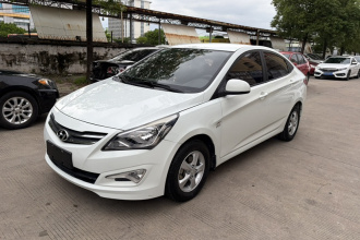 现代 瑞纳 2016款 1.4L 自动智能型GLS