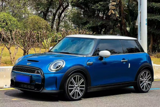 MINI 2022款 2.0T COOPER S 艺术家