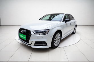 奥迪A3 2018款 30周年年型 Sportback 35 TFSI 时尚型