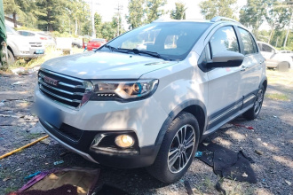哈弗H1 2015款 1.5L AMT尊贵型