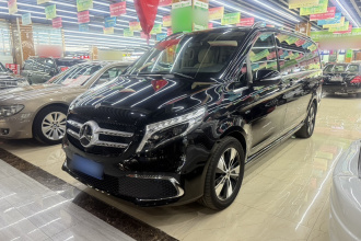奔驰V级 2021款 V 260 尊贵版