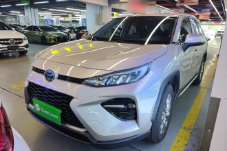 丰田 威兰达 2021款 双擎 2.5L E-CVT两驱豪华版