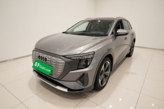 奥迪Q5 e-tron 2023款 40 e-tron 星耀型 锦衣套装