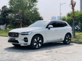 沃尔沃XC60新能源 2024款 T8 插电混动 长续航四驱智远豪华版