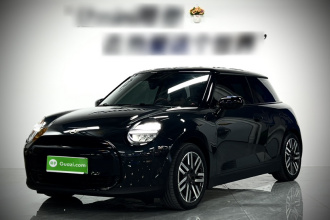 电动MINI COOPER 2024款 456km COOPER E 经典派