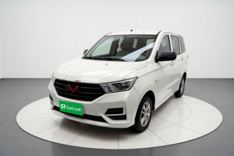 五菱汽车 五菱宏光 2019款 1.5L S基本型L2B