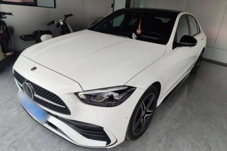 奔驰C级 2025款 C 260 L 皓夜运动版