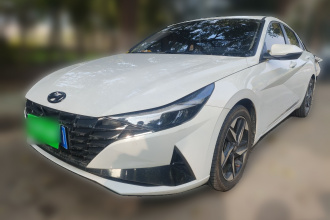现代 伊兰特 2022款 1.5L CVT LUX尊贵版