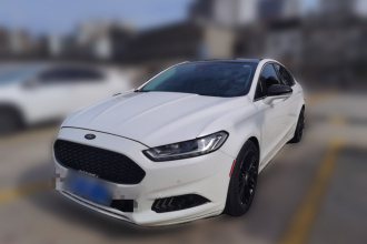 福特 蒙迪欧 2013款 2.0L GTDi240豪华运动型