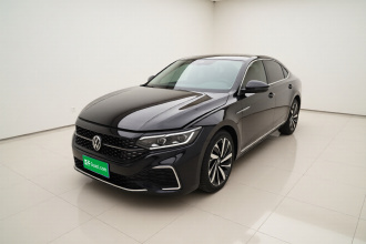 大众 帕萨特 2022款 330TSI 星空豪华版