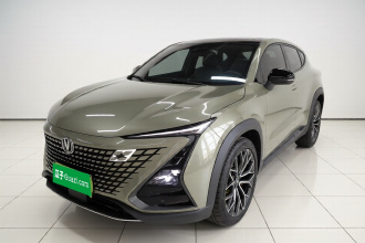 长安UNI-T 2022款 1.5T 尊贵型