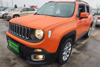 Jeep 自由侠 2018款 互联大屏版 180T 自动高能版