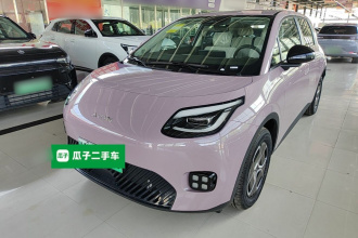 埃安 AION UT 2025款 330星辉版