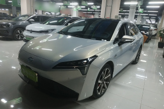 埃安 AION S Plus 2022款 80 智驾版