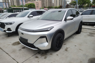 吉利银河 银河星舰7 EM-i 2025款 120km 领航版